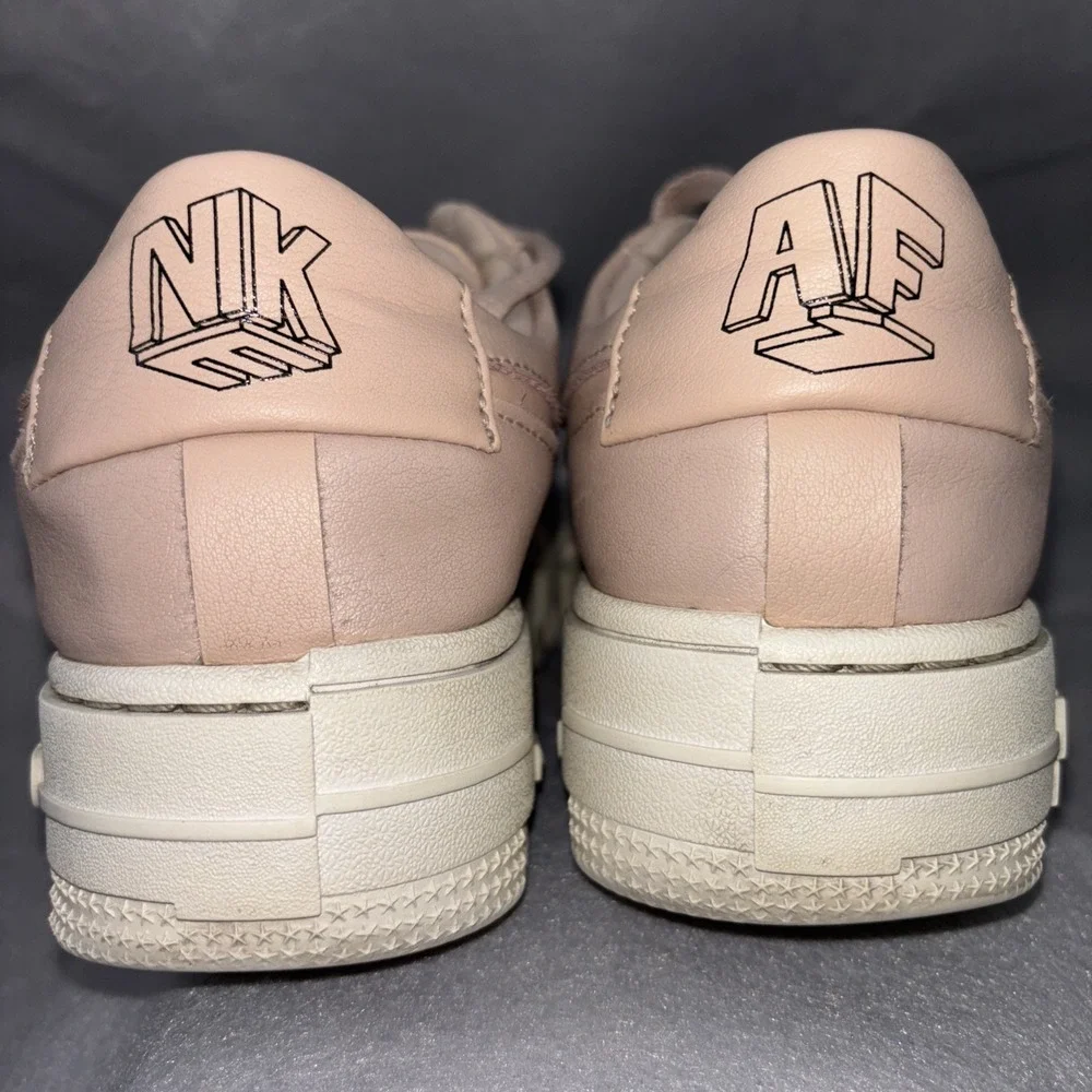 Nike womens air